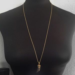 BCBGENERATION NECKLACE HORN BOHO GOLD TONED